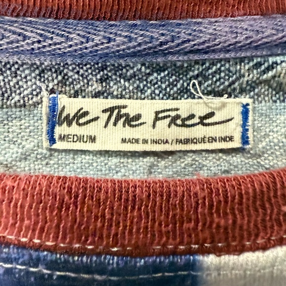 We The Free People Billie Tee /‎ Blue Striped Oversized Slouchy Crop Top Medium - Picture 6 of 7